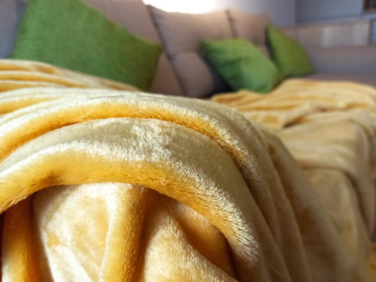 بوخارست Stylish, Modern 2 Rooms Flat With River View, Near Presidential Palace المظهر الخارجي الصورة