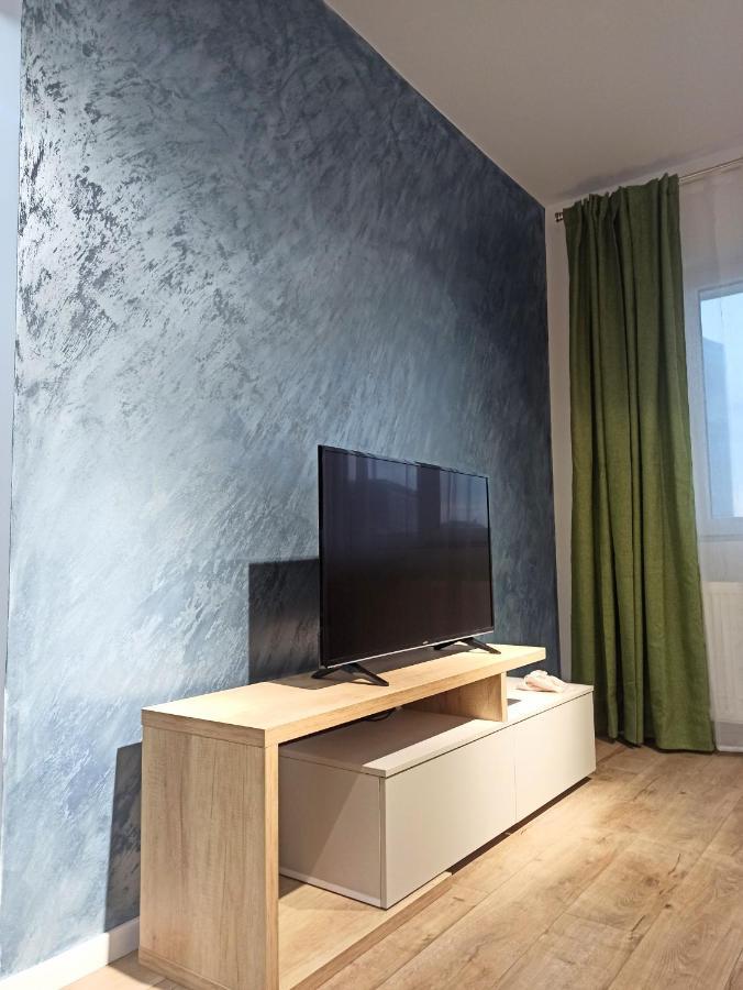 بوخارست Stylish, Modern 2 Rooms Flat With River View, Near Presidential Palace المظهر الخارجي الصورة